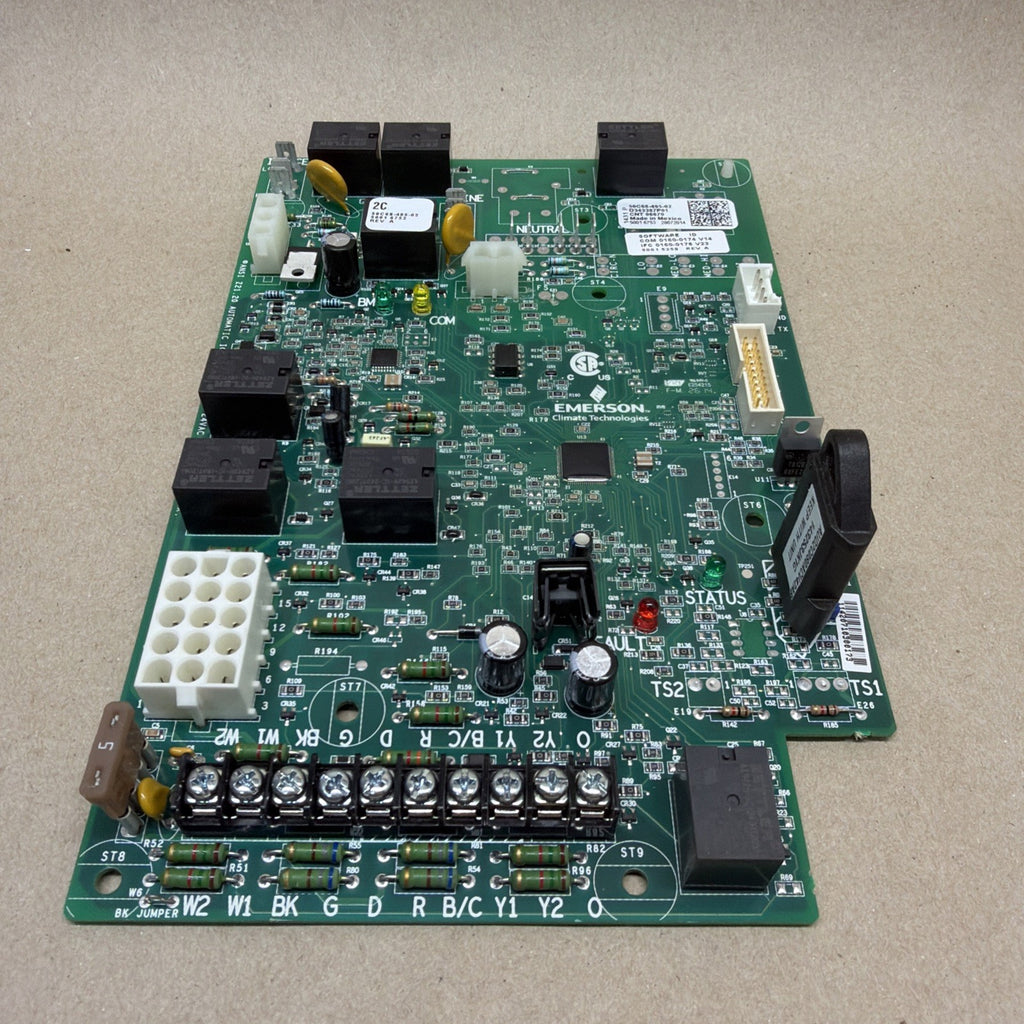 🔥🔥 Goodman EMERSON D343387P01 Furnace Control Circuit Board 50C68-495-02