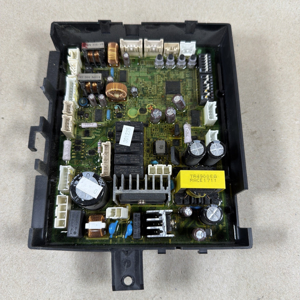 🔥🔥 TR49005A RACE 1711  Main Control Board AT.H3- DV0S7