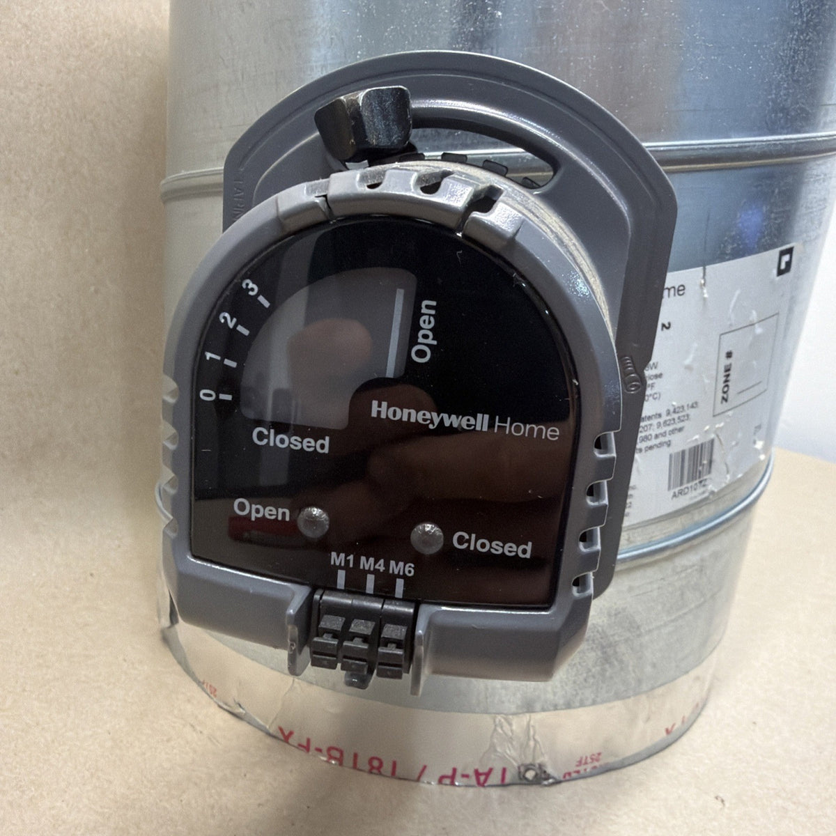 Honeywell TrueZONE Round Supply Damper (ARD10TZ) 10 Inch