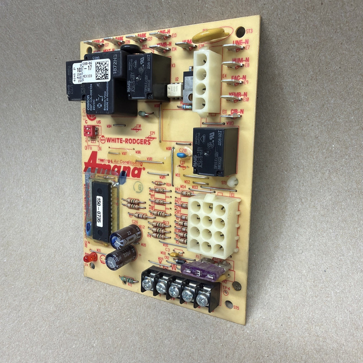 TESTED✅ Amana 102077-17 Furnace Control Board White-Rodgers 50A65-288-06