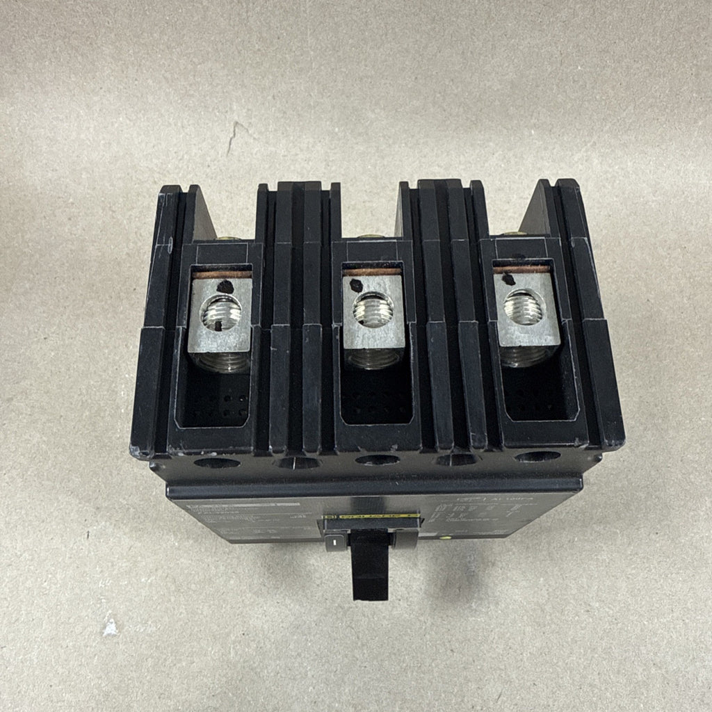 New🔥🔥 SQUARE D FAL32035 35 amp 3 pole Feed Thru 240v Circuit Breaker