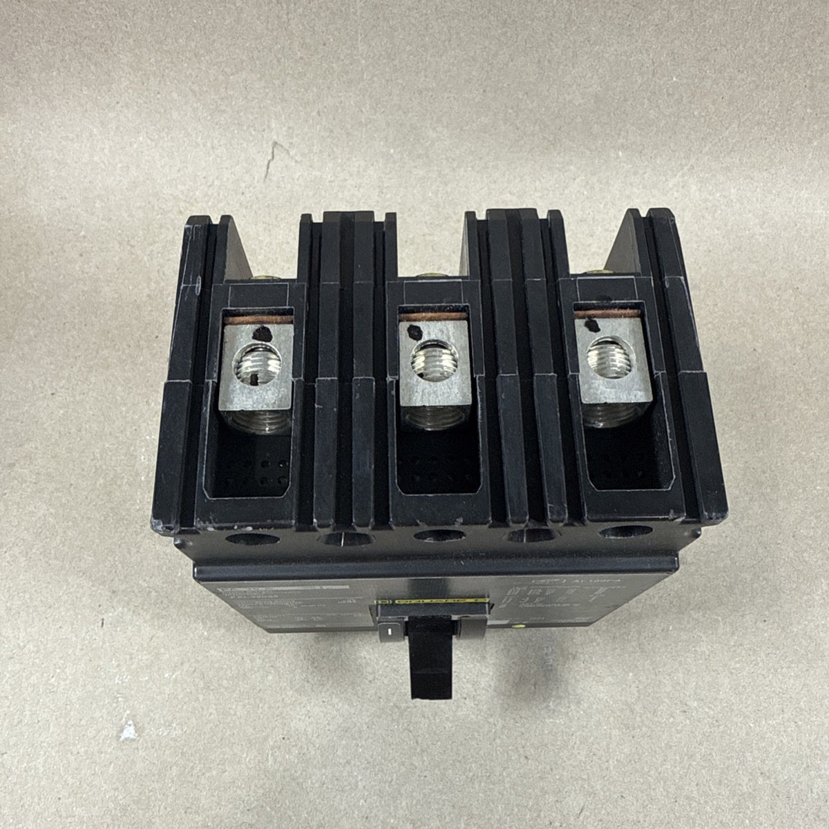 New🔥🔥 SQUARE D FAL32035 35 amp 3 pole Feed Thru 240v Circuit Breaker