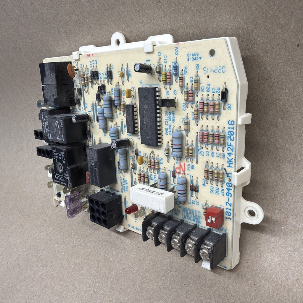 TESTED🔥 Carrier Bryant 1012-940-M |. HK2FZ016 Furnace Control Board