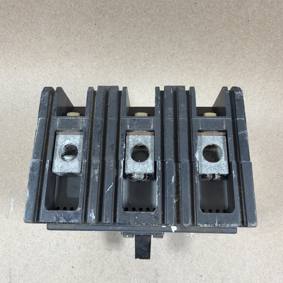 TESTED🔥 SQUARE D FH 100 A 3 pole 40amp 600v Molded Case Switch 7202YB