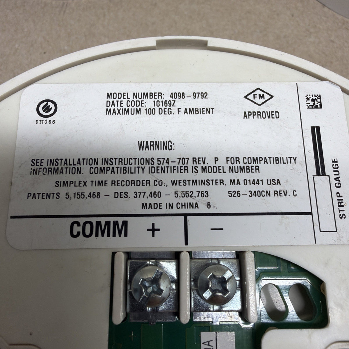 Lot Of 3- Simplex TrueAlarm Smoke Detector 4098-9714 With Base 4098-9792