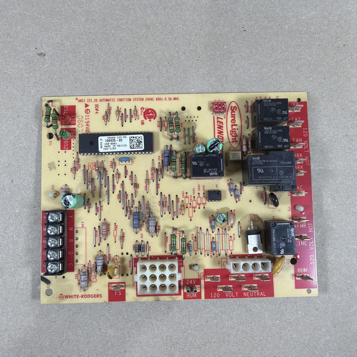 TESTED🔥🔥 Lennox 50A66-123-03 Furnace Control Circuit Board 100925-03