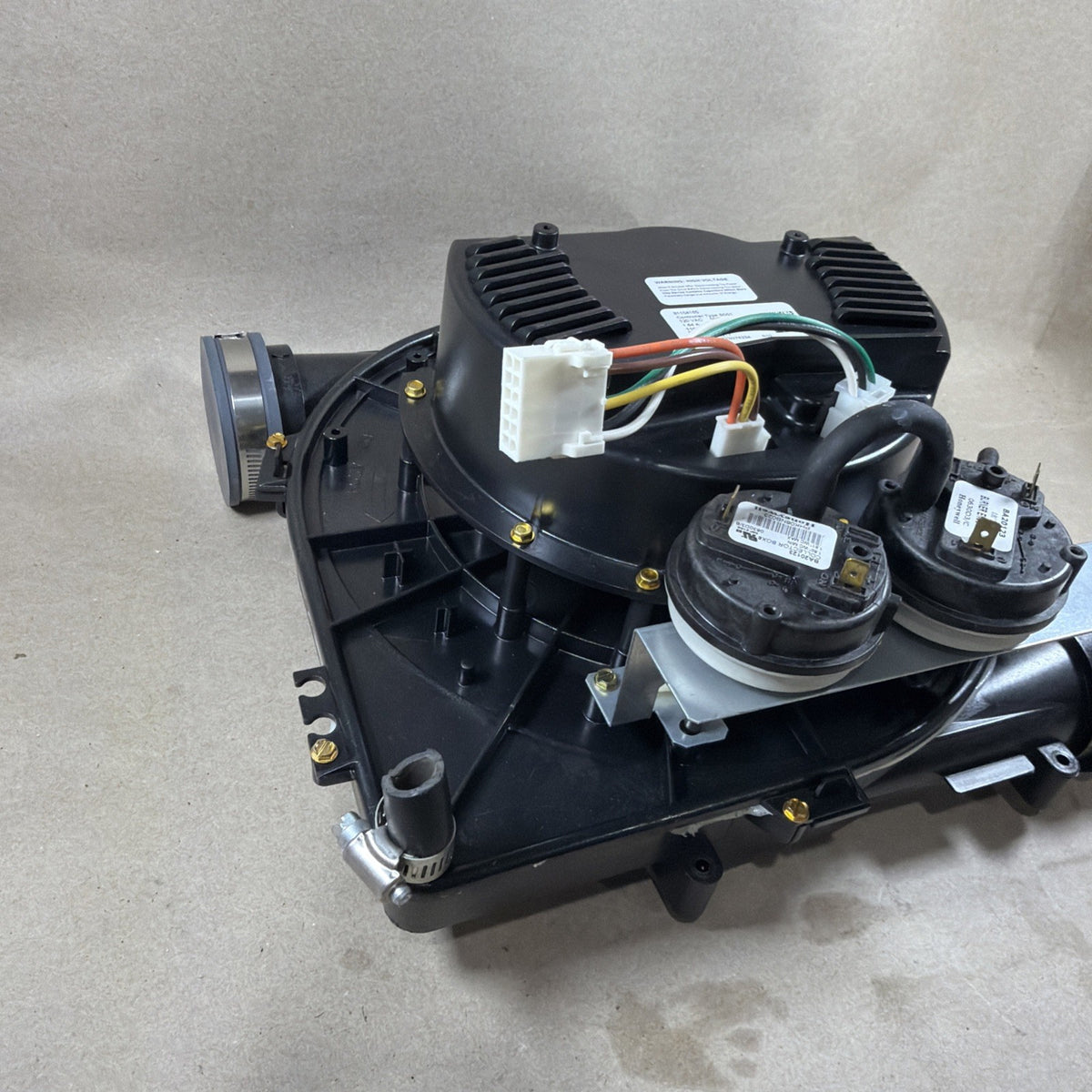 TESTED🔥 OEM Carrier Inducer Motor HR46GH003 HC23CE116 81104165