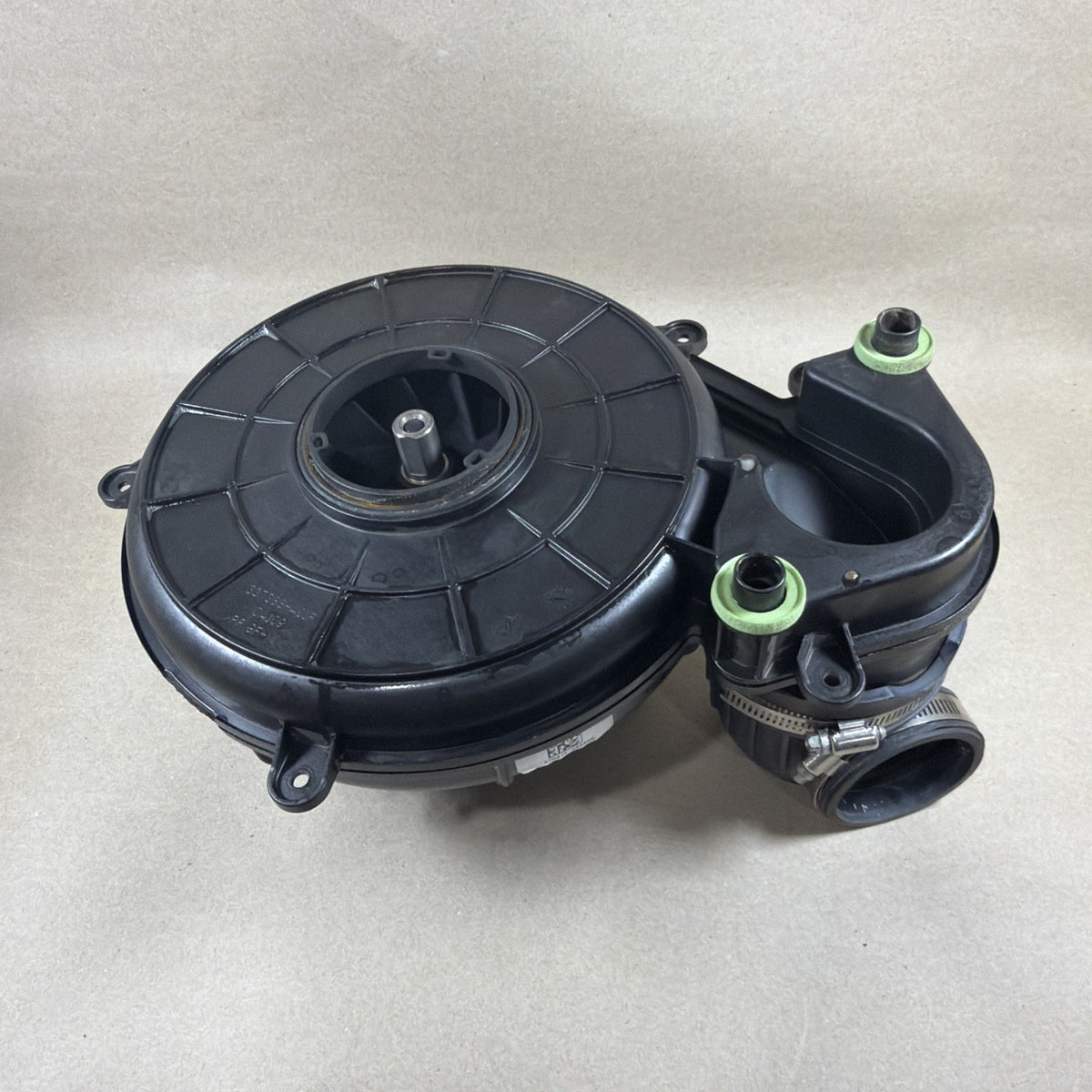 🔥🔥 Carrier Bryant HR46GH001 OEM Inducer Motor Assembly 81104124 120 VAC (C2)