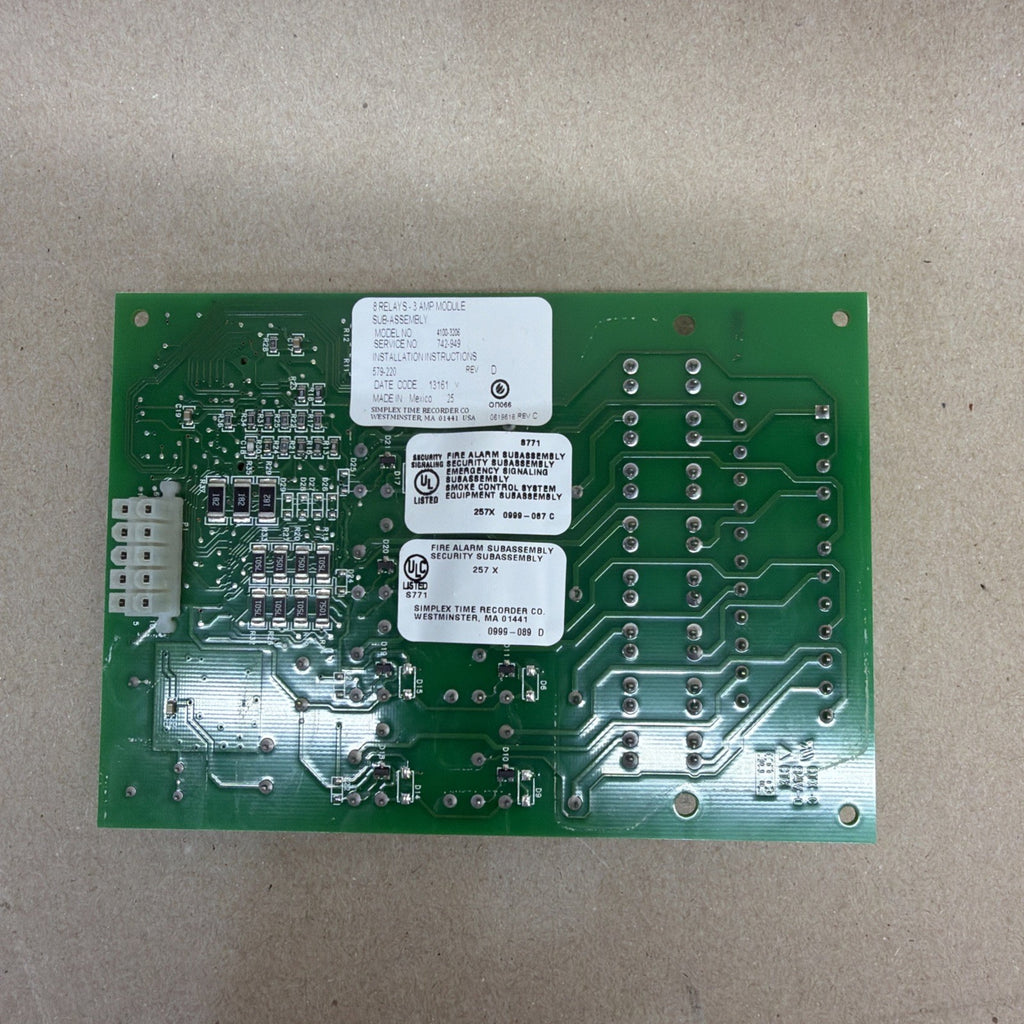 SIMPLEX 4100-3206  566-403 8 RELAYS 3 AMP MODULE FIRE ALARM CIRCUIT BOARD 566403