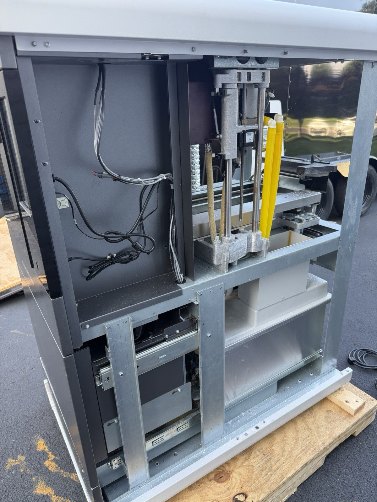✅ 3D Systems ProJet MJP3600 High Capacity and Resolution MultiJet 3D printing