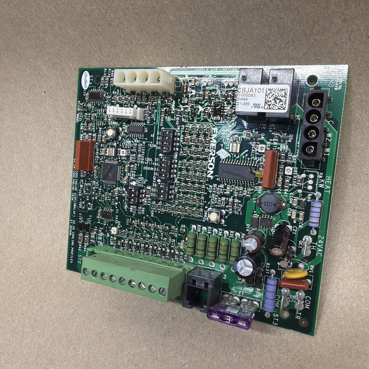 ✅. Goodman PCBJA101 Air Handler Control Board 48C21-289  Version V02 AB1