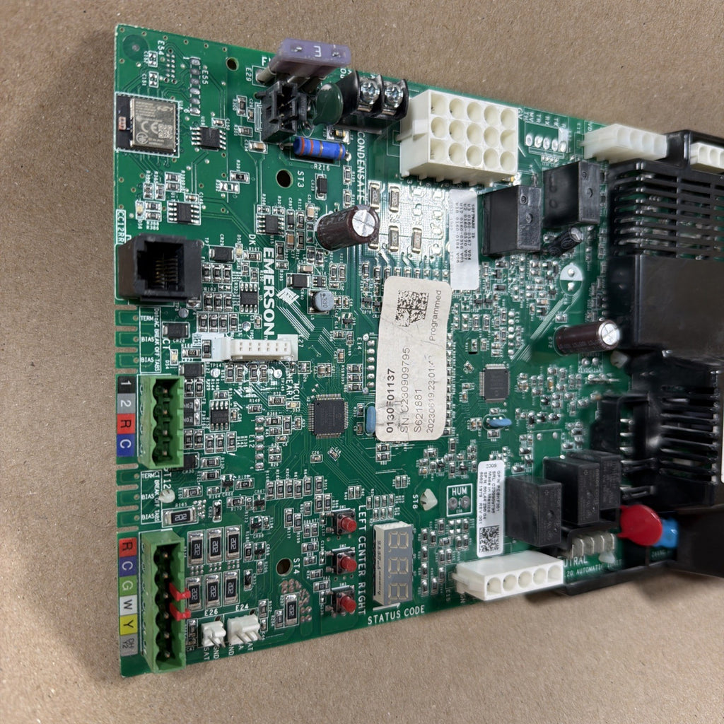 Goodman White Rodgers PCBKF301 Control Circuit Board 50L44-290-04. 0130F01137