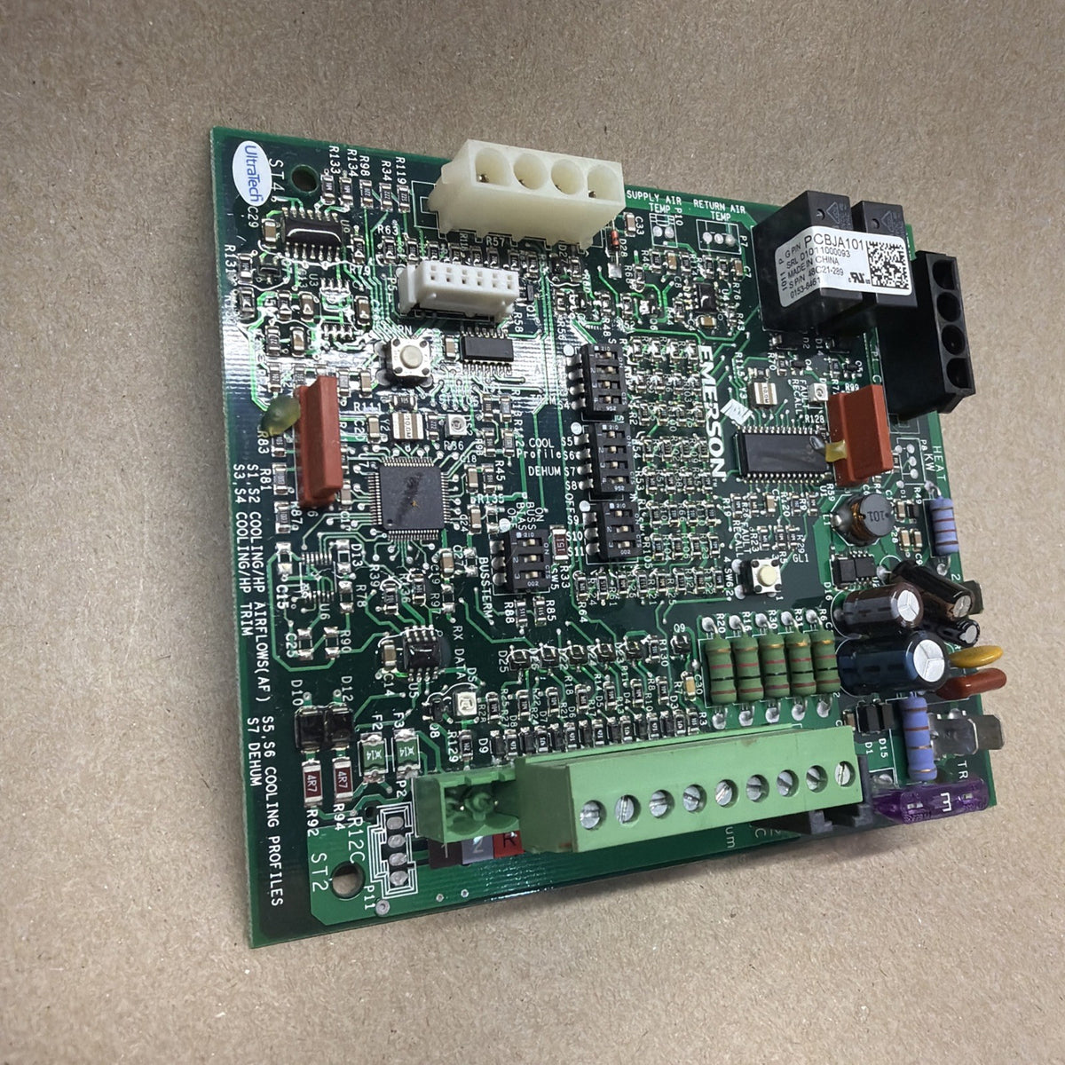 ✅. Goodman PCBJA101 Air Handler Control Board 48C21-289  Version V02 AB1