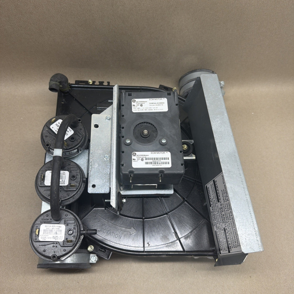 TESTED🔥 Carrier 5SME44JG2006D HC23CE116 PHC23CE116 Draft Inducer Assembly
