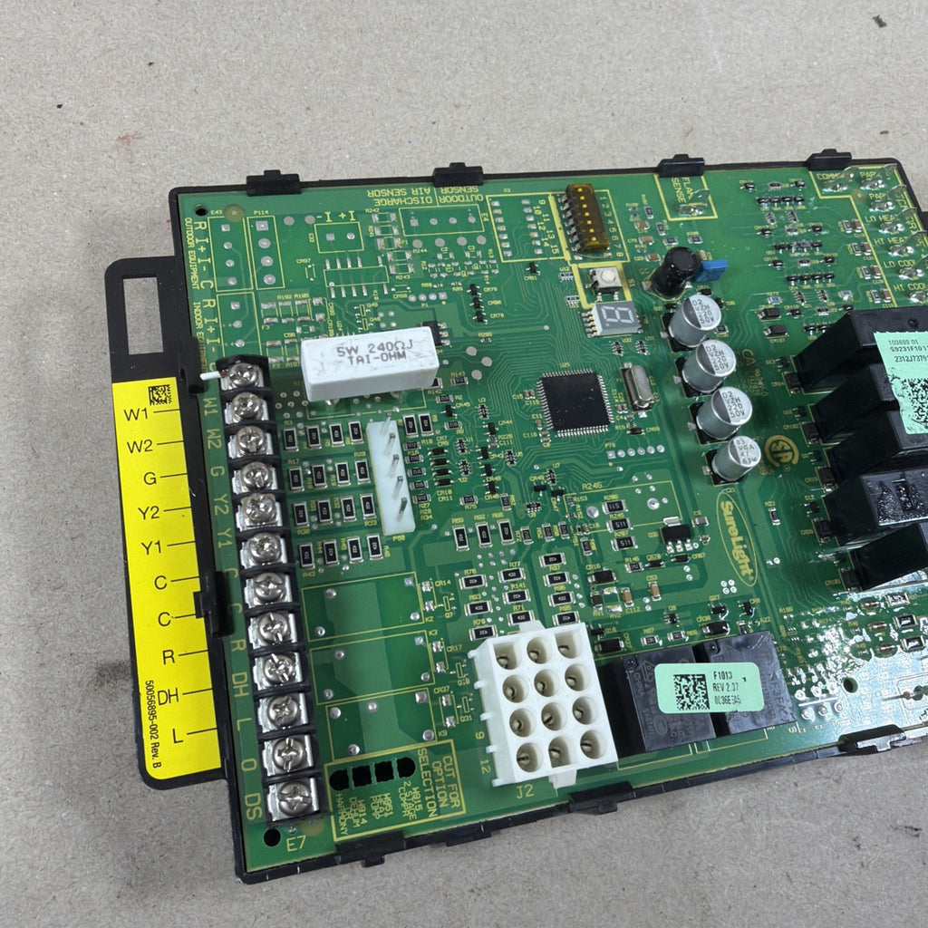 TESTED🔥 LENNOX S9231F1013 Furnace Control Circuit Board SureLight 103699-01