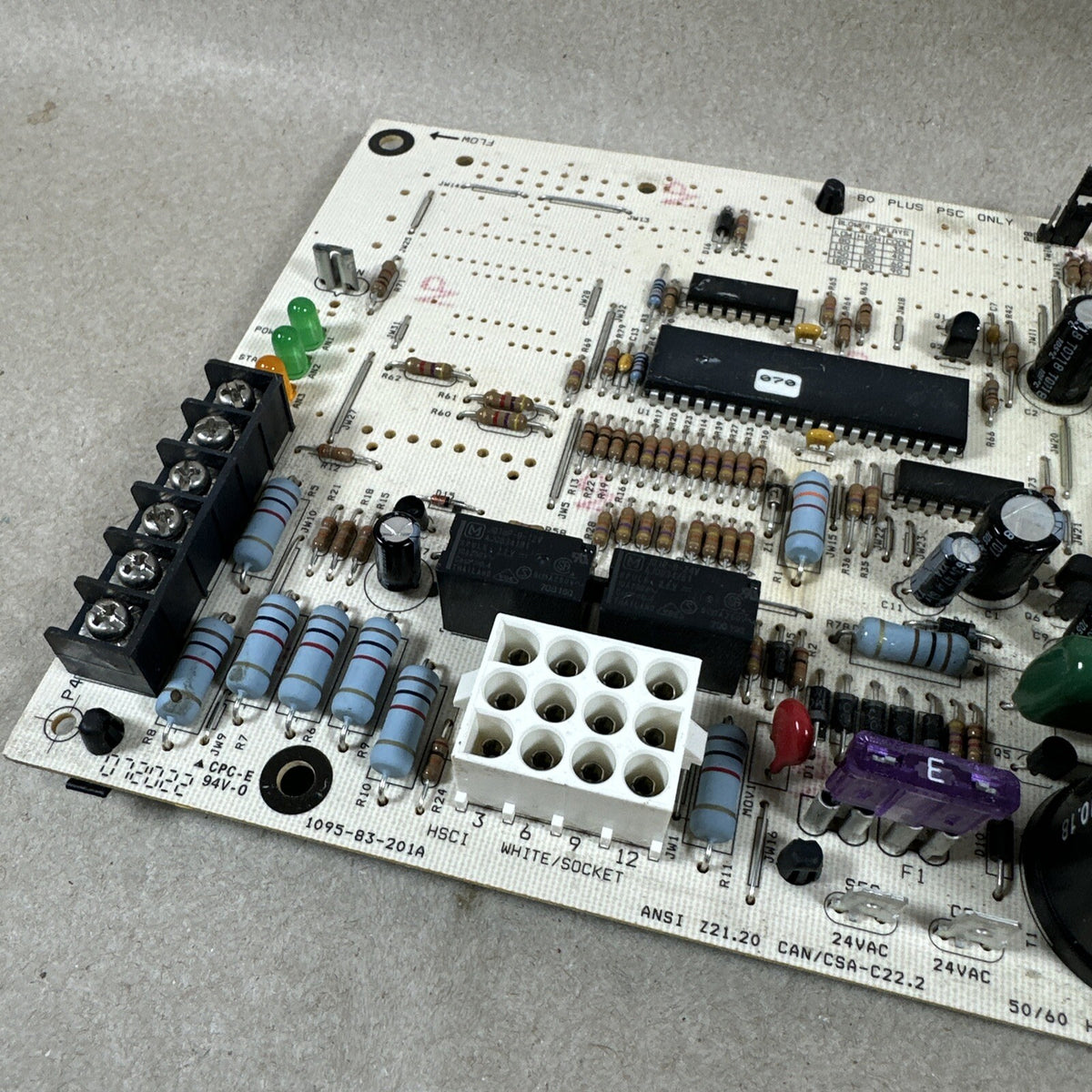 1162-B3-201A 539617 1011 1162-201 OEM control board of York Furnace   (N170)