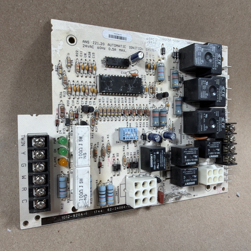 TESTED🔥 1012-920A-1   62-24084-02    1012-83-9205A HVAC Circuit Board