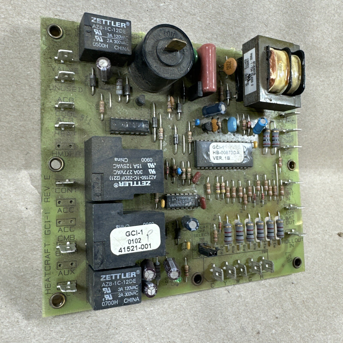 LENNOX NOVAR GCI-1 HB-00873DA 87J5101 Rev D 41521-001 Furnace Cont. Board (H65)