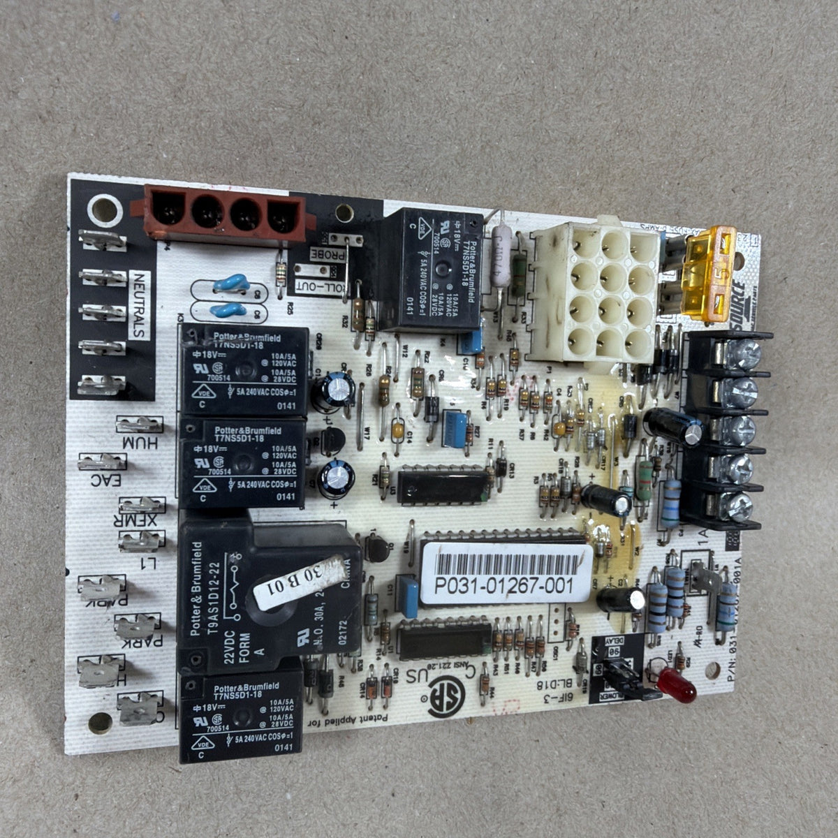 ✅ York Coleman P031-01267-001 Furnace Circuit Board SOURCE1 031-01267-001A