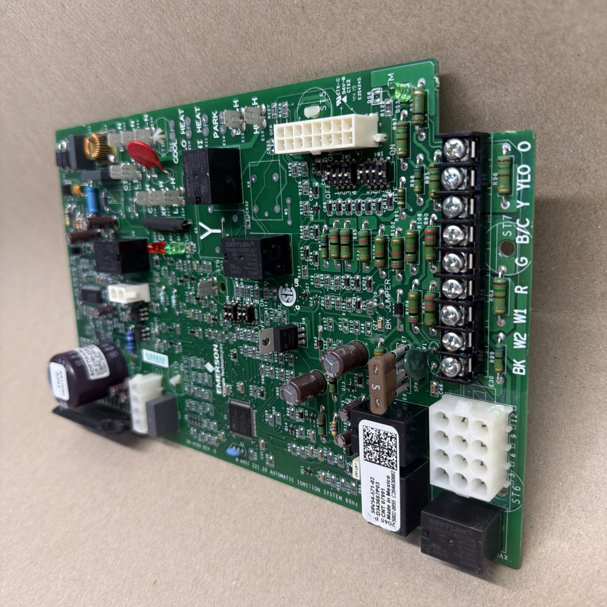 TESTED🔥 TRANE 50V54-571-02  D343687P03 Furnace Control Circuit Board