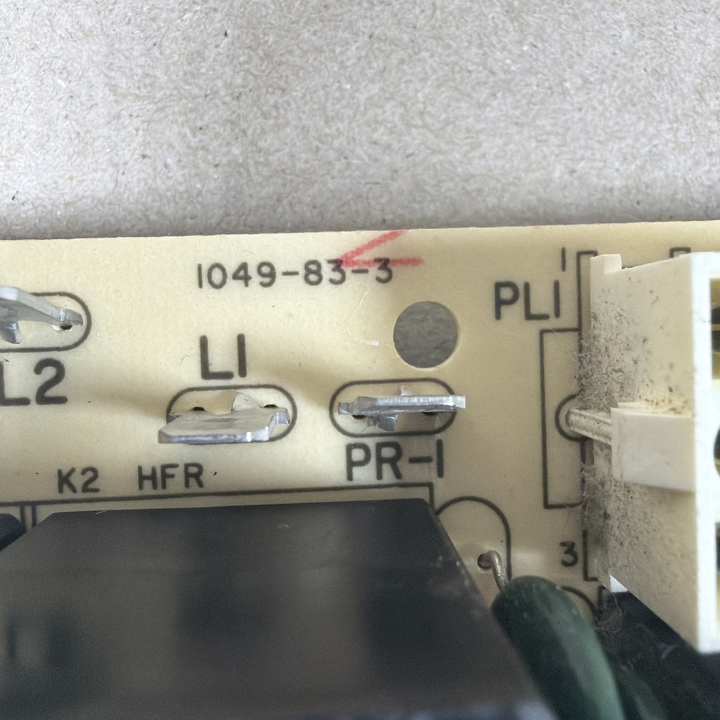 🔥🔥. Carrier Furnace Control Circuit Board CES0II0074-00 1049-83-3 OEM (C11)