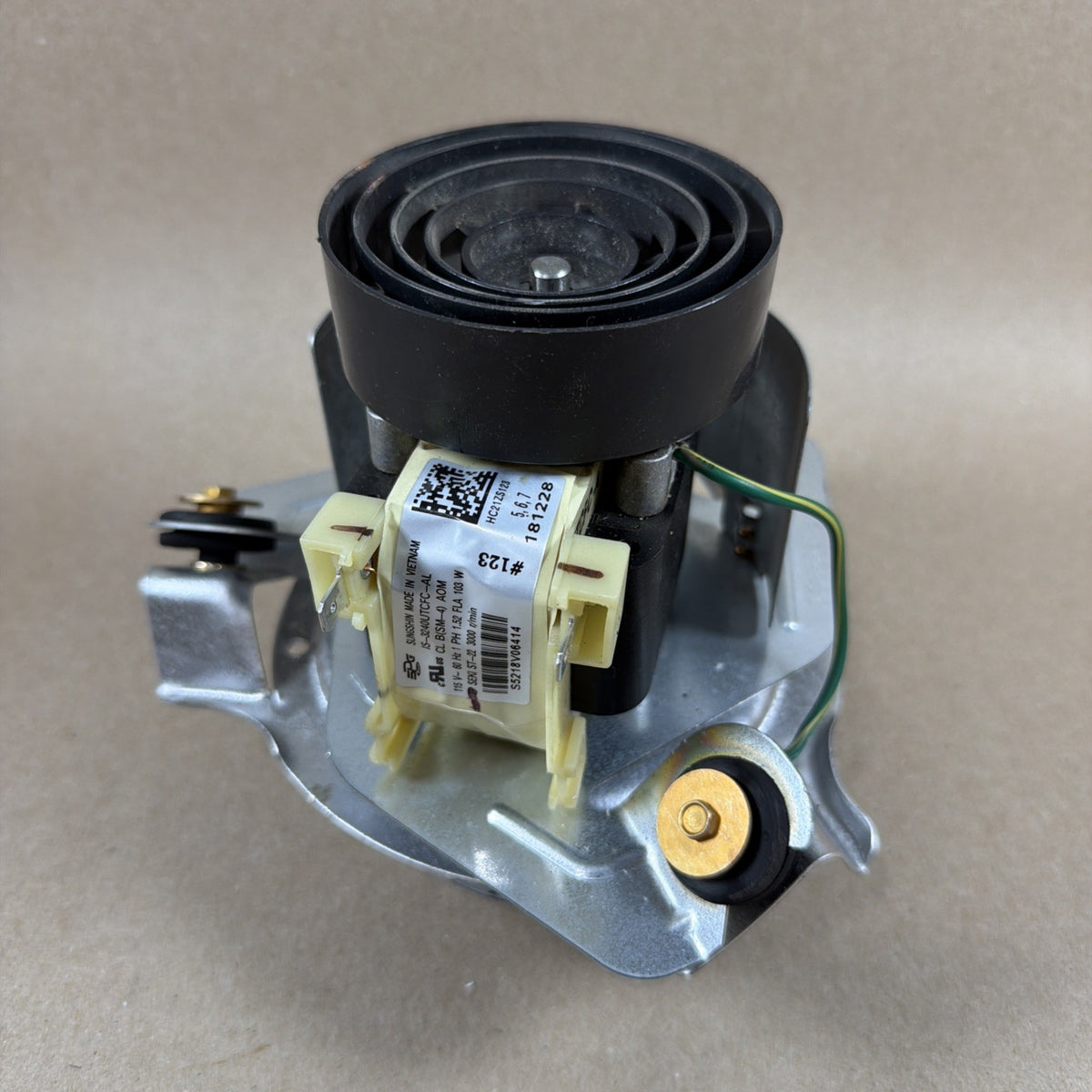 Furnace Inducer Blower Motor CARRIER HC21ZS123 Sungshin IS-3240UTCFC-AL