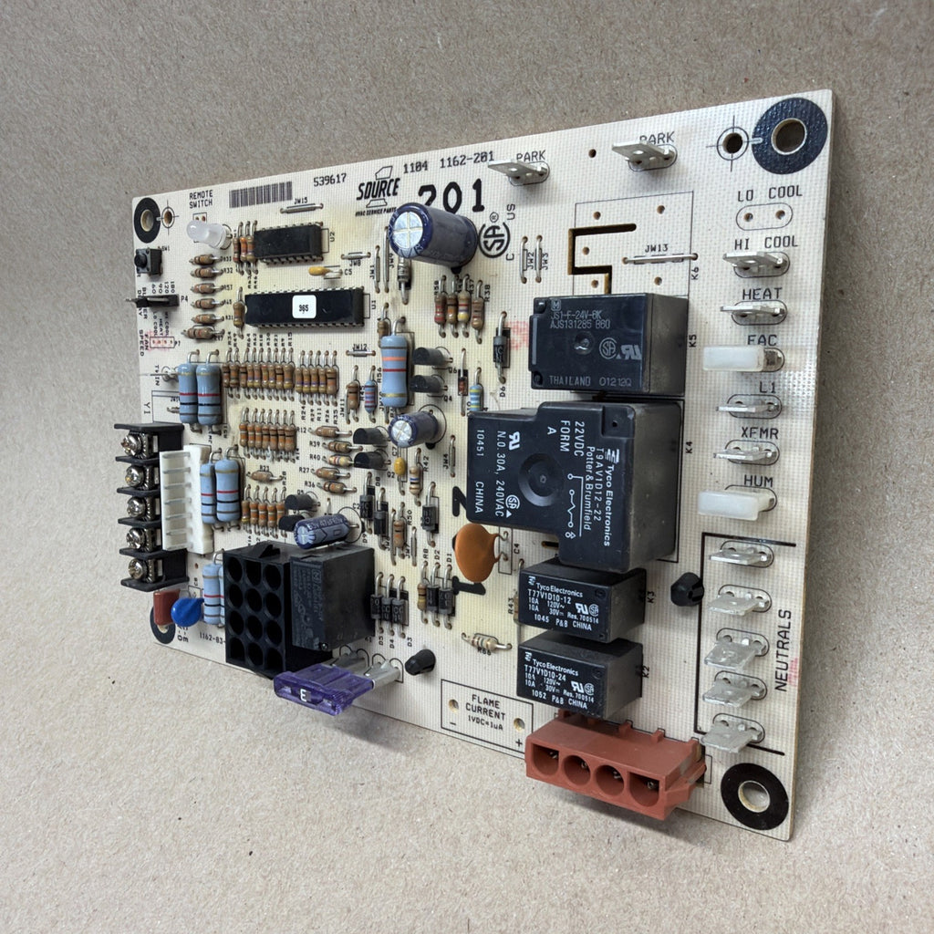 ✅ York Coleman 1162-83-201A  1162-201 Control Circuit Board 539617