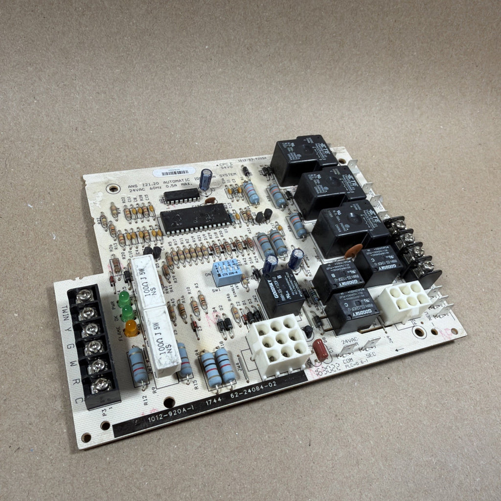 TESTED🔥 1012-920A-1   62-24084-02    1012-83-9205A HVAC Circuit Board