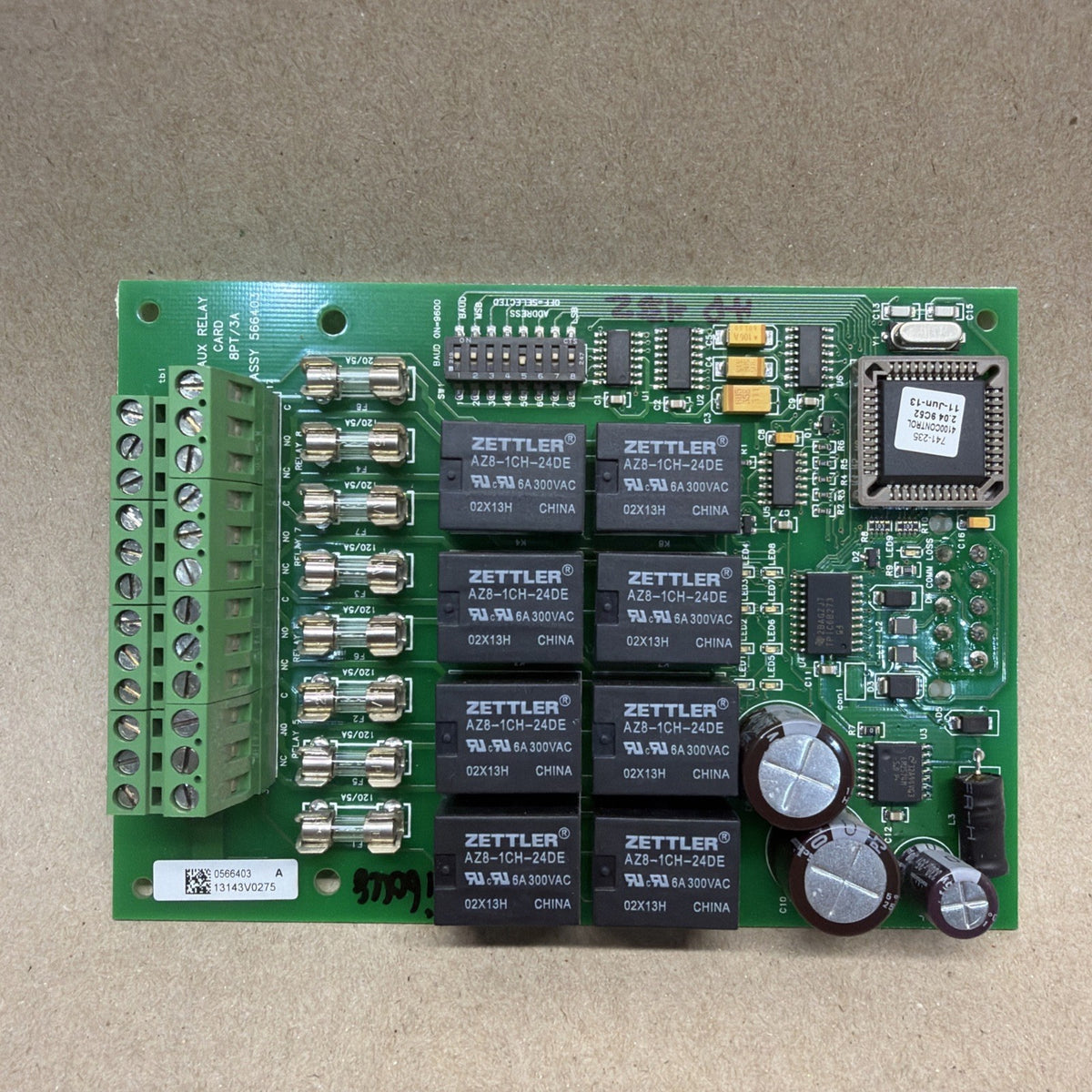 SIMPLEX 4100-3206  566-403 8 RELAYS 3 AMP MODULE FIRE ALARM CIRCUIT BOARD 566403