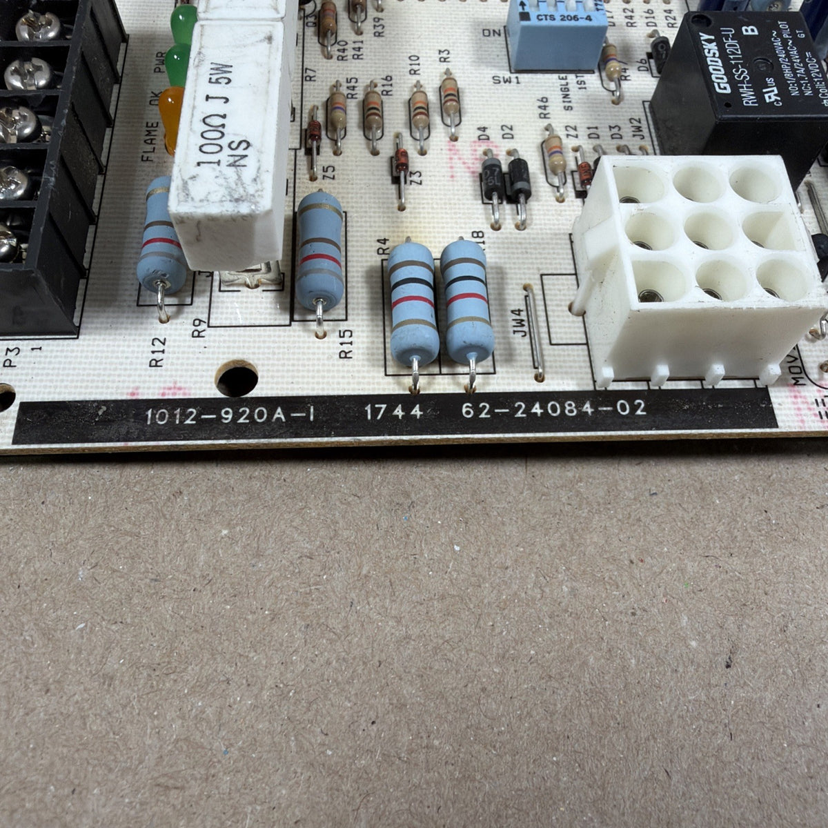 TESTED🔥 1012-920A-1   62-24084-02    1012-83-9205A HVAC Circuit Board