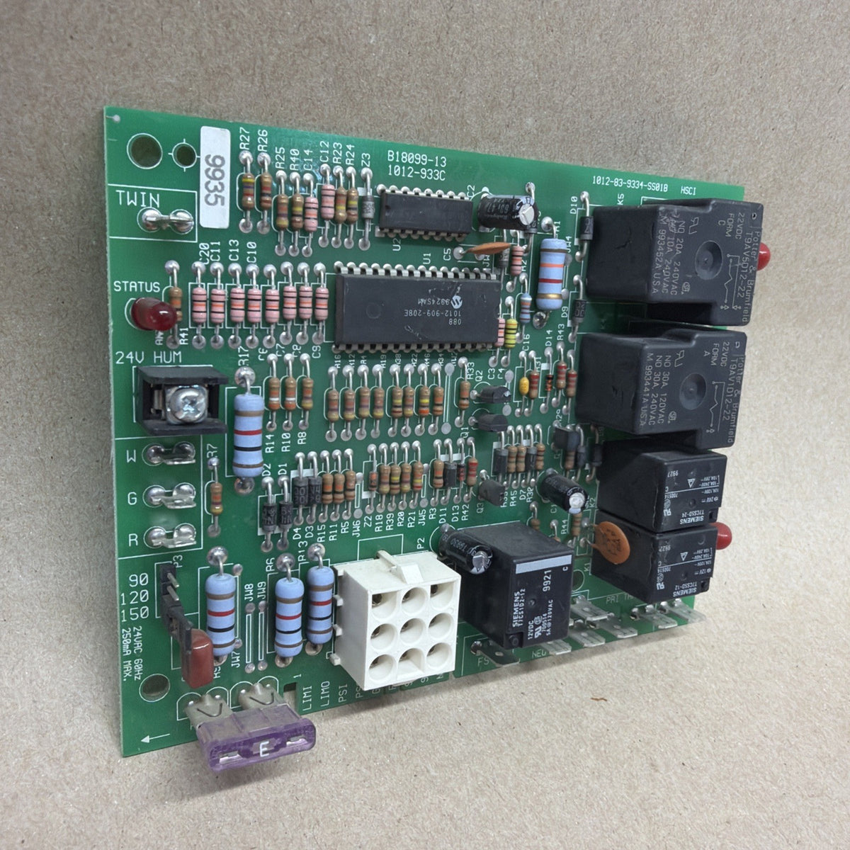 🔥🔥 HSCI Control Board B18099-13 1012-933C 1012-83-9334-SS01B