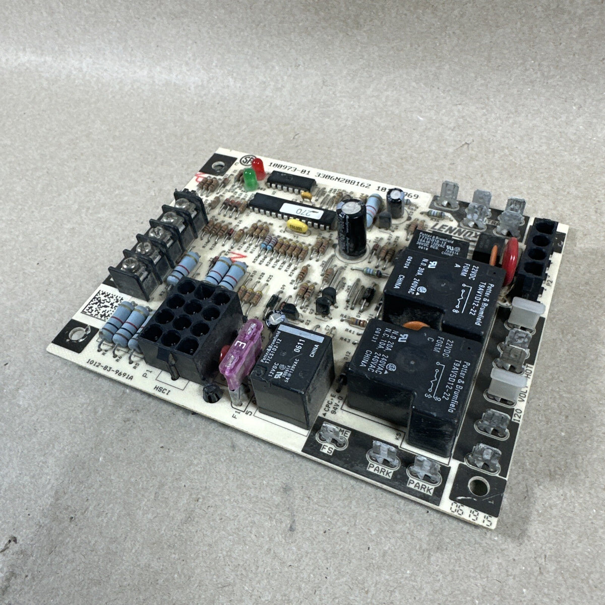 ✅ Furnace Control Circuit Board 1012-83-969 78M4701 Lennox.  1012-83-9691A