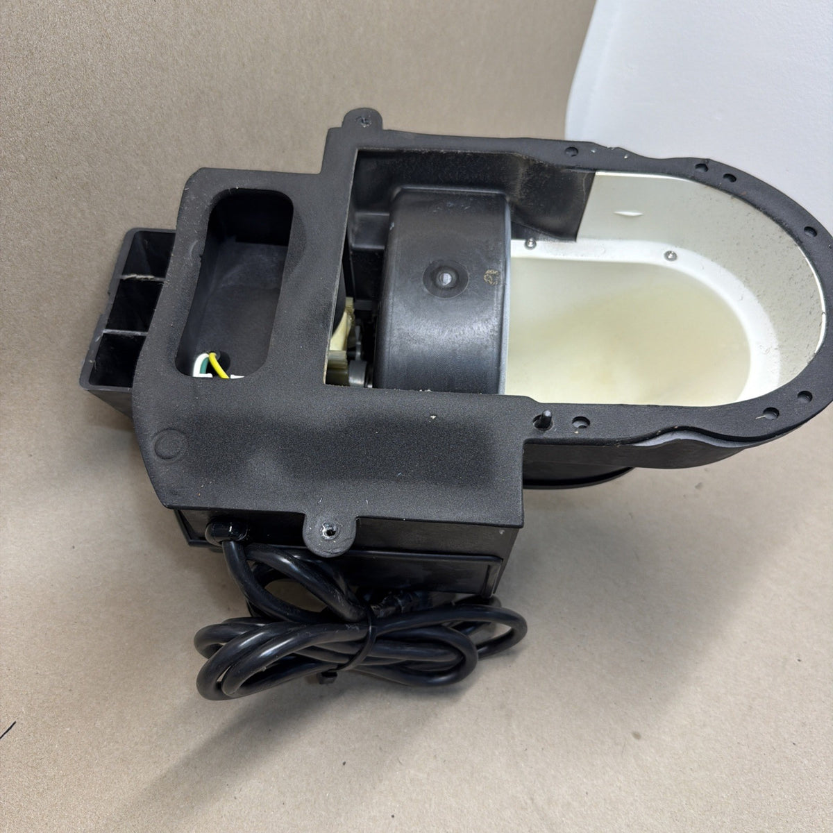 ✅ Bradford White 239-53662-00B Fasco 70583265 Water Heater Inducer Blower Motor