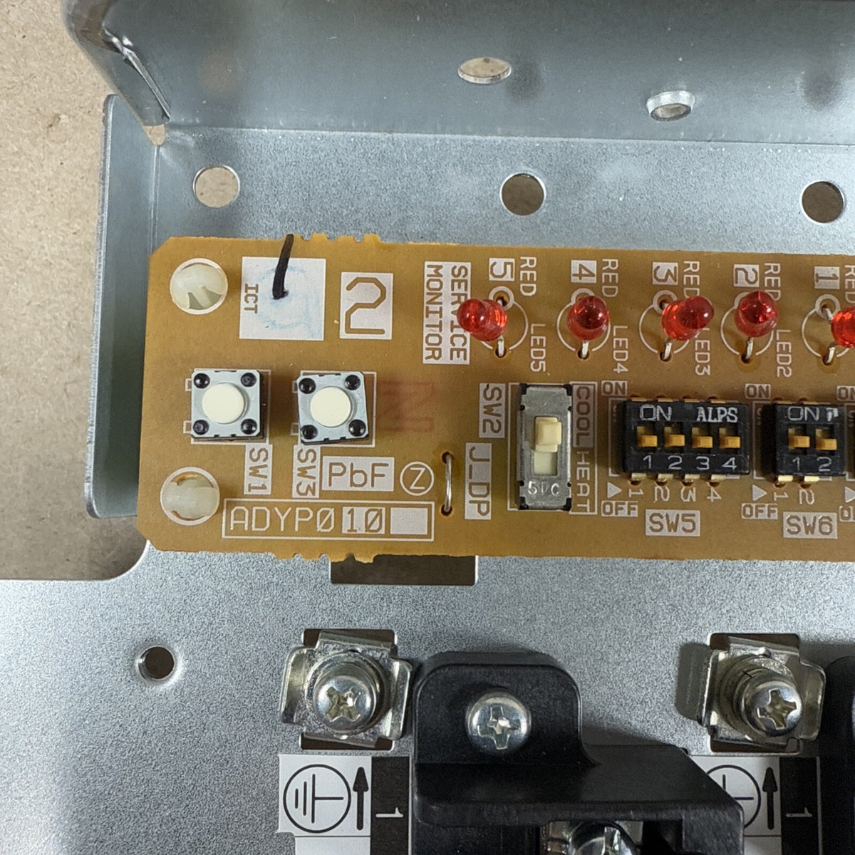 OEM 6025165 DAIKIN EX13012-10 Control Board Mini Split Power Supply Terminals