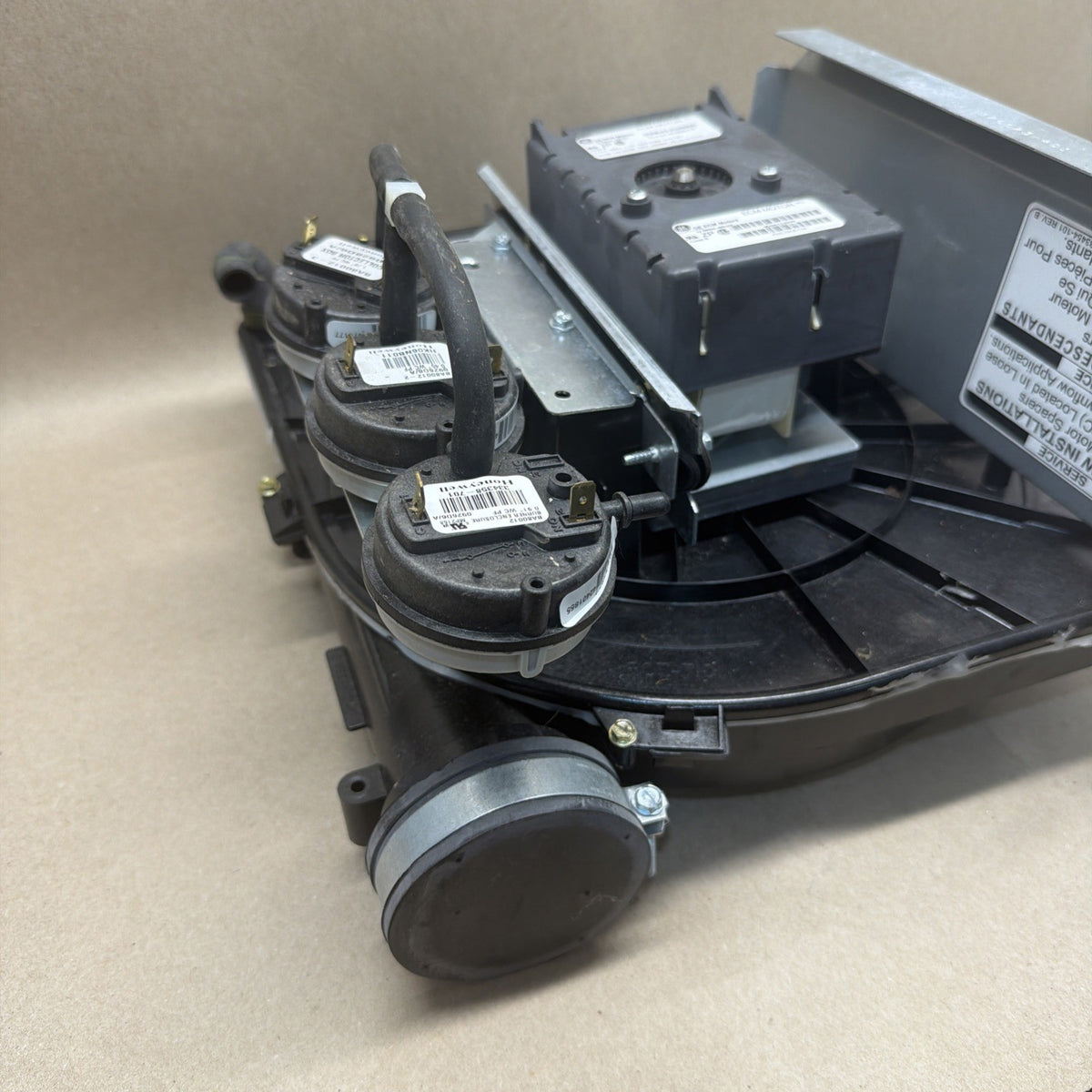 TESTED🔥 Carrier 5SME44JG2006D HC23CE116 PHC23CE116 Draft Inducer Assembly
