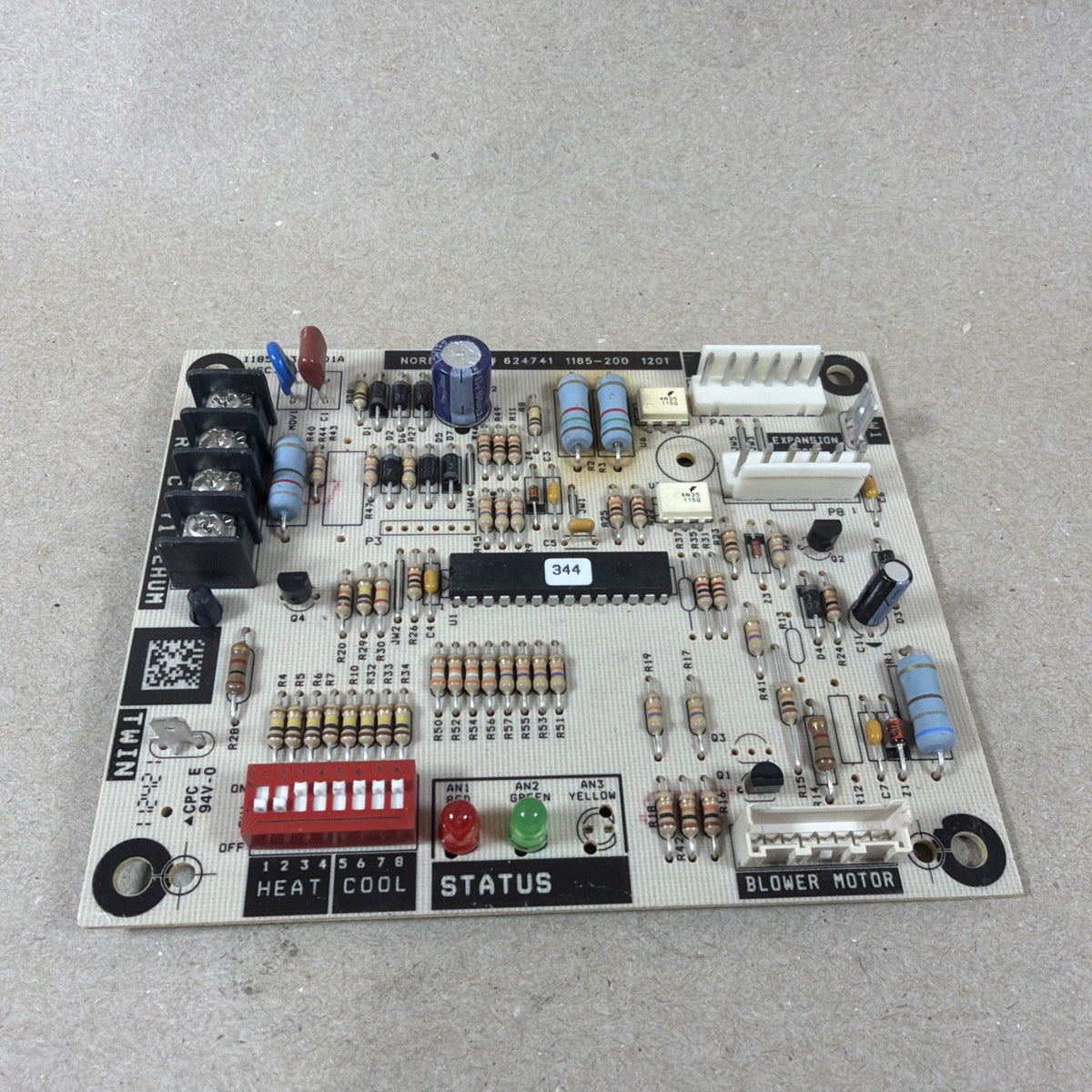 TESTED🔥🔥. Furnace Control Circuit Board 1185-83-2001A Nordyne 624741 (D16)
