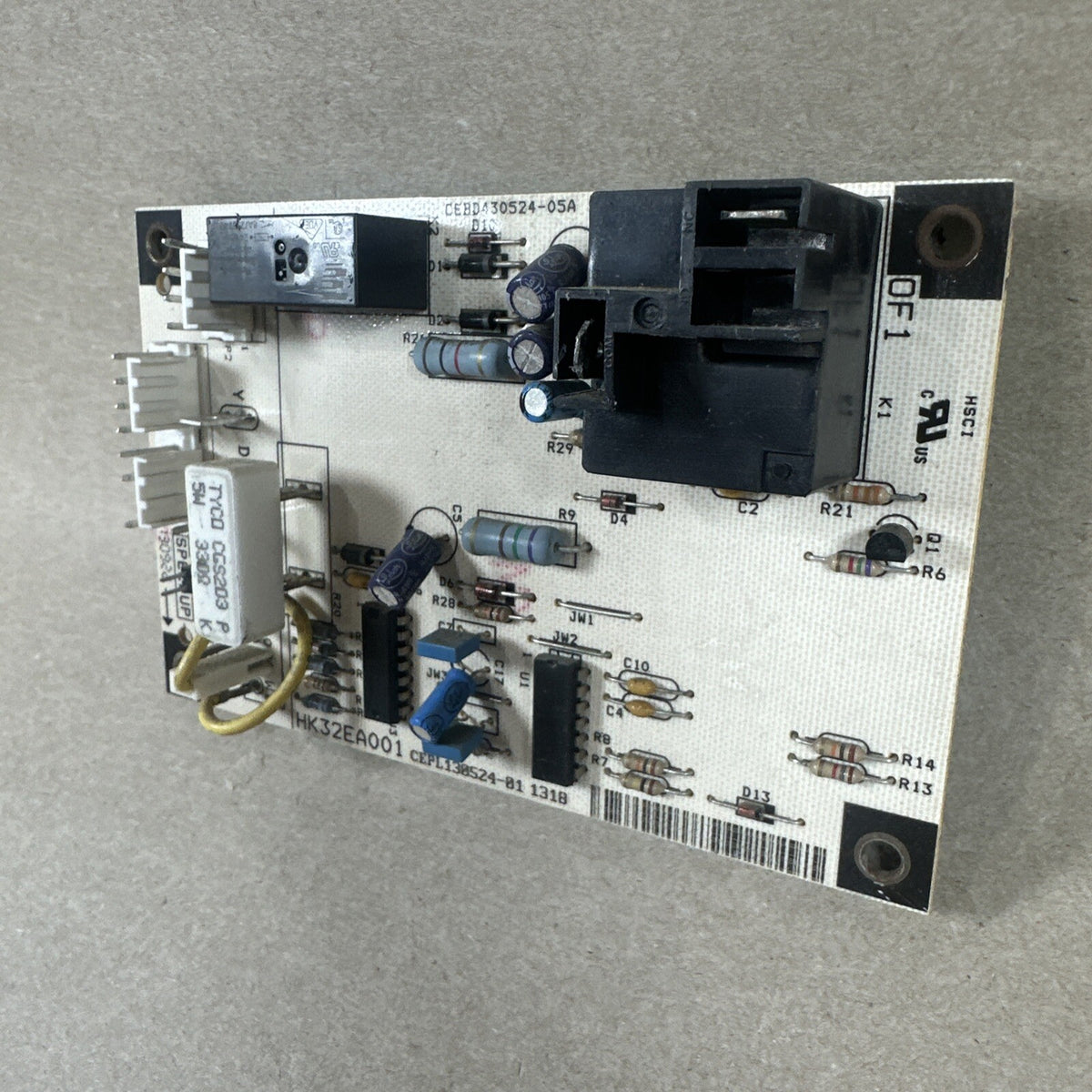CARRIER BRYANT HK32EA001 DEFROST CONTROL BOARD CEPL130524-01 CEBD430524-05A (T34