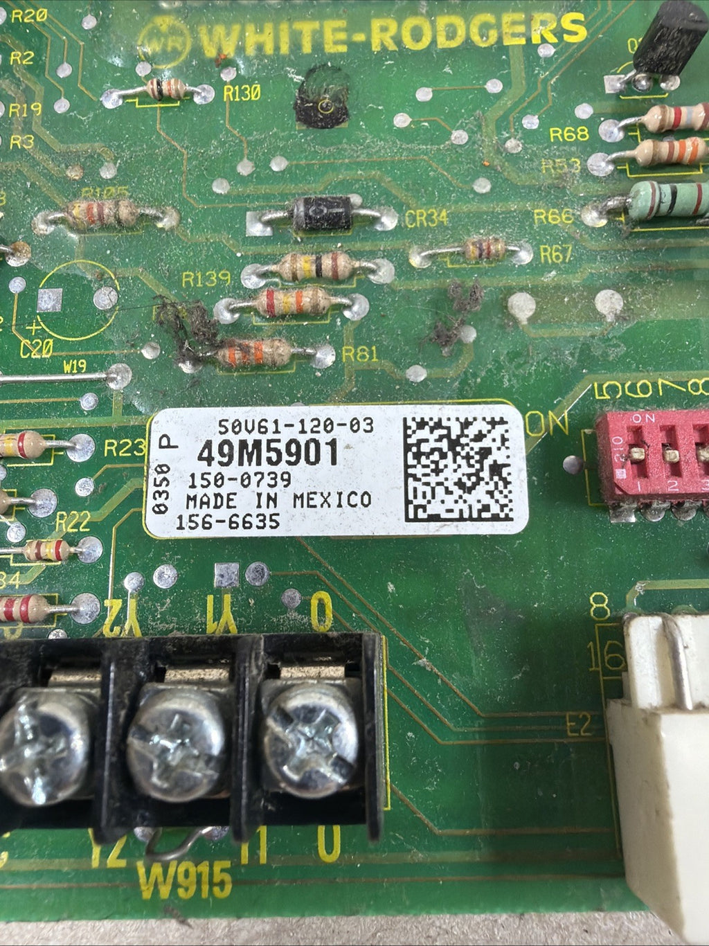 LENNOX WHITE RODGERS.  18M9901 FURNACE CIRCUIT BOARD 50V61-120-02  150-0739 (G3)