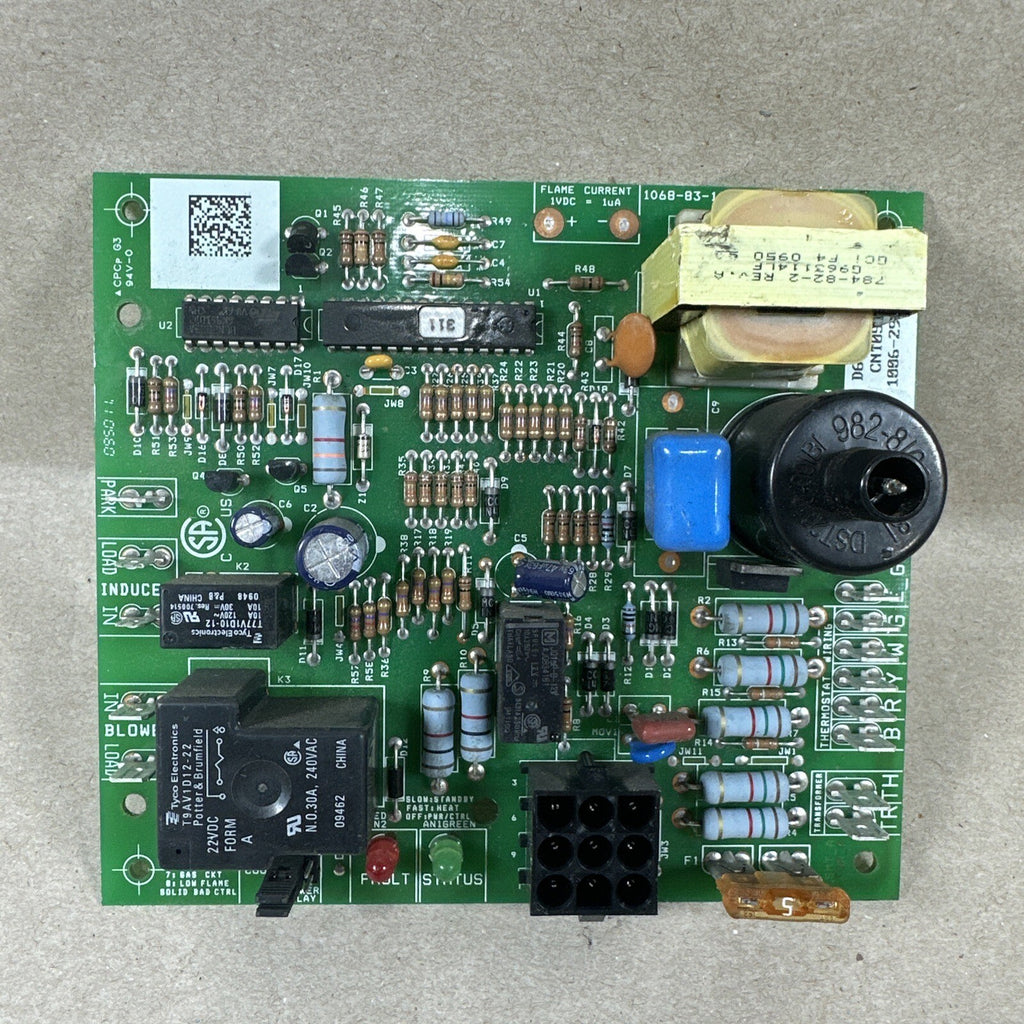 🔥🔥. TRANE American Standard  1068-110 Furnace Control Board D674711P01 (D19)
