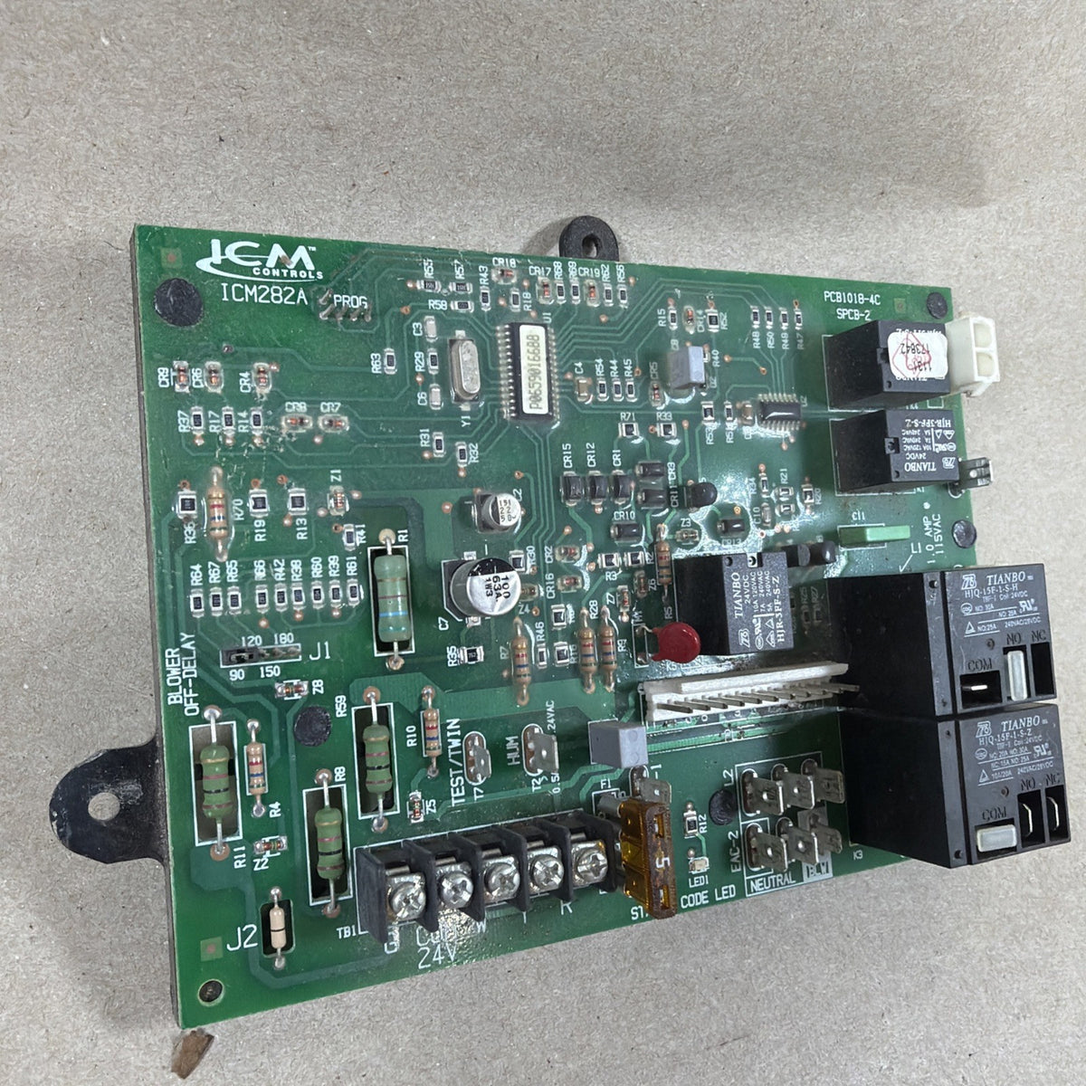 TESTED🔥🔥 Carrier ICM ICM282A Furnace Control Board PCB1018-4C (N62)