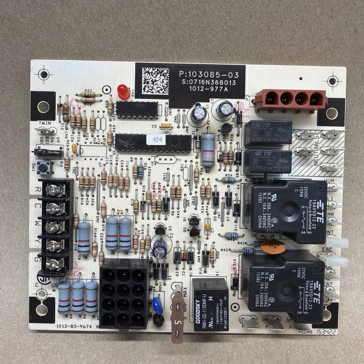 🔥 1012-83-9674 Honeywell Lennox PN 103085-03 Furnace Control Circuit Board