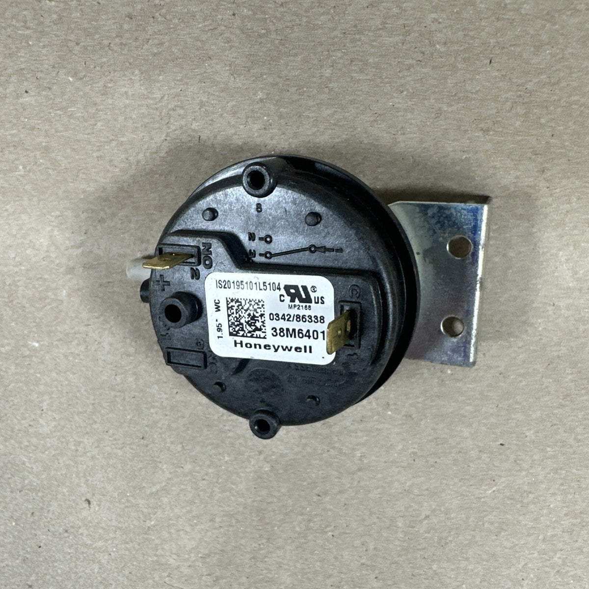 Honeywell 38M6401 Furnace Air Pressure Switch IS20195101L5104 (Bin B)