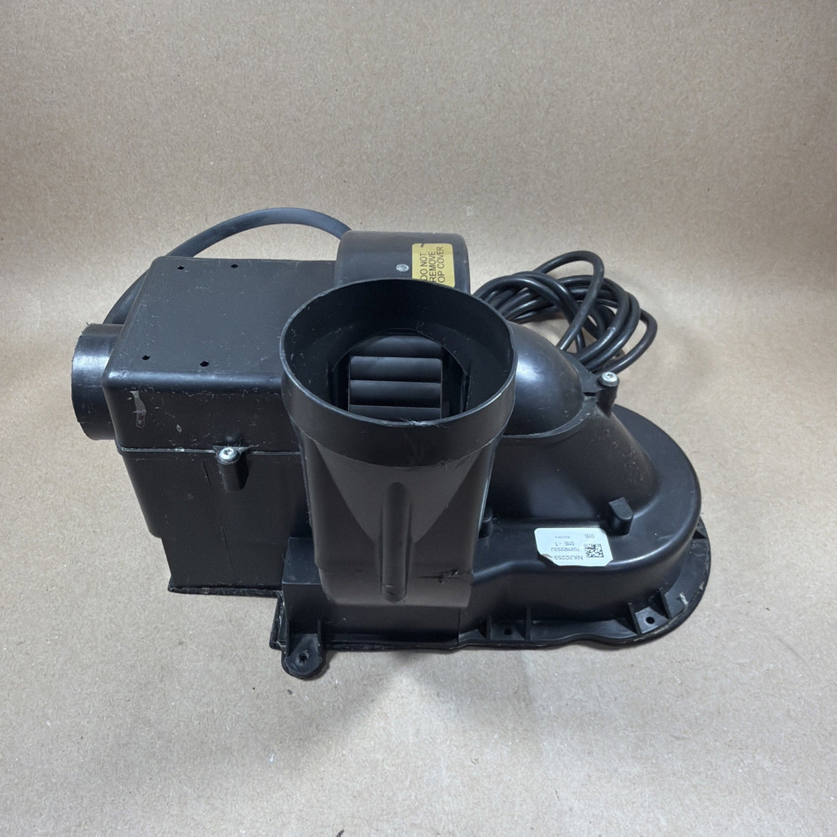 Bradford White 239-47387-00A Fasco 702112253 Water Heater Inducer Blower Motor