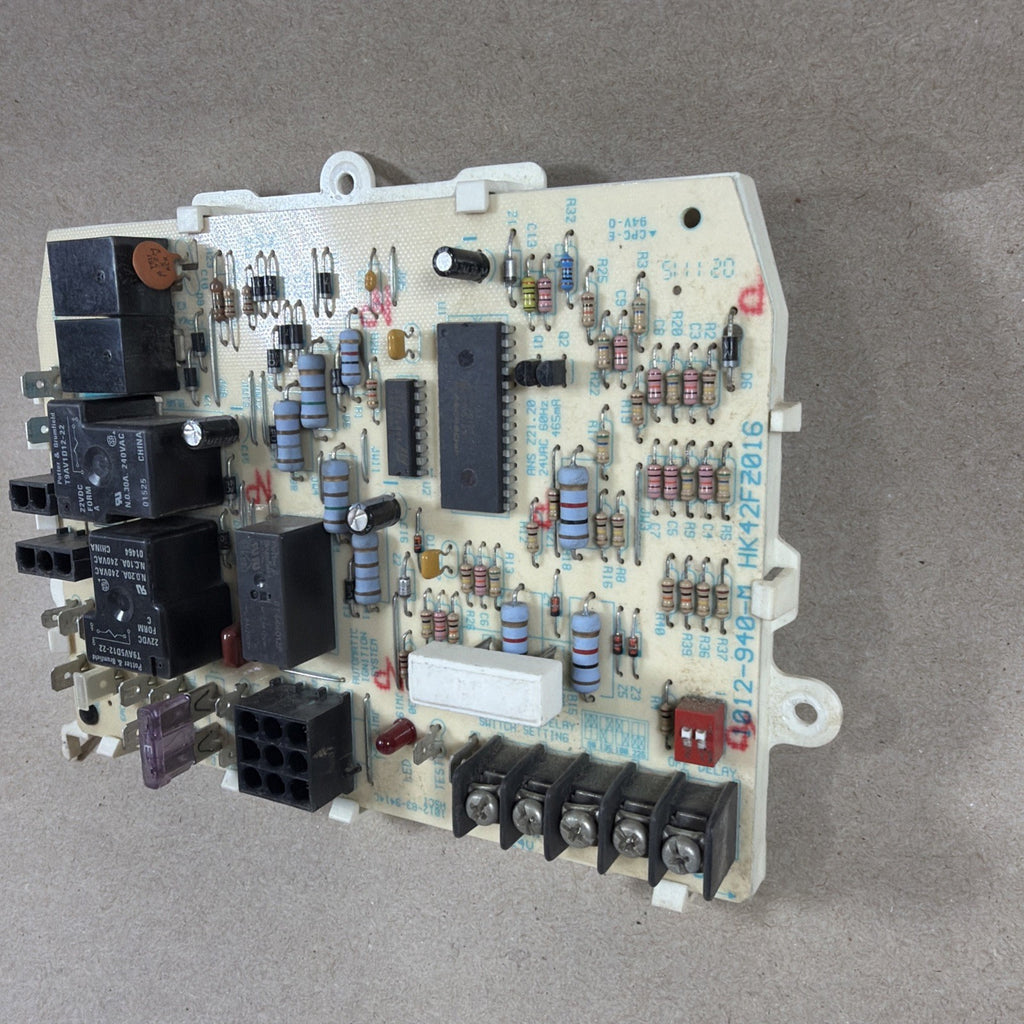TESTED🔥 Carrier Bryant 1012-940-M |. HK2FZ016 Furnace Control Board