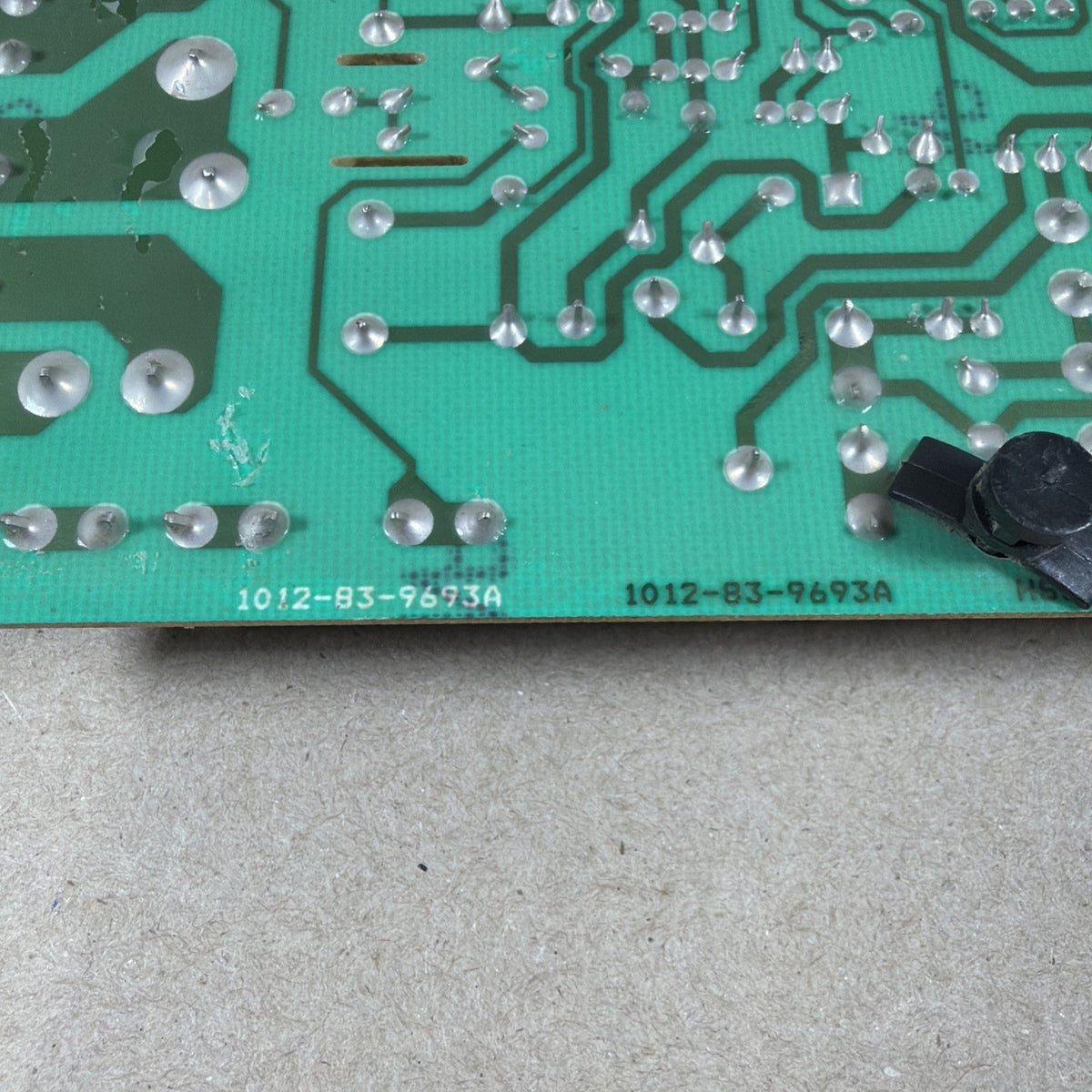 ✅ LENNOX 1012-83-9693A FURNACE CONTROL BOARD 100973-01.  1012-969