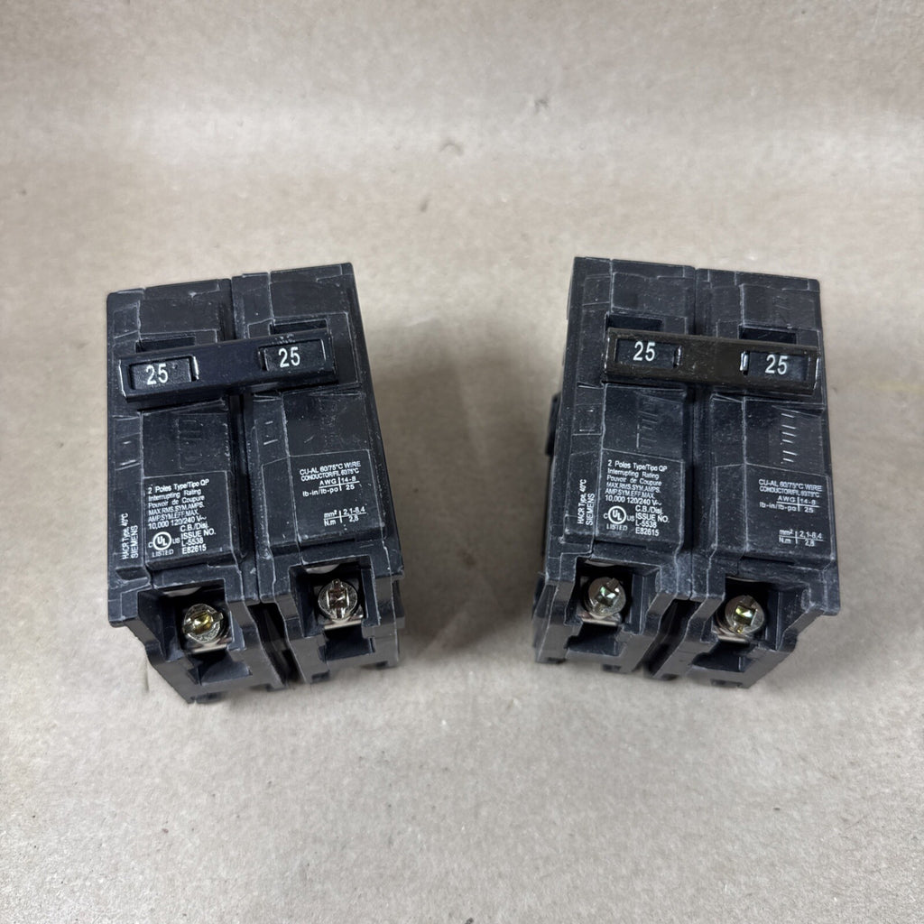 Two (2 Siemens) Q225 25 Amp Double Pole Trip Plug On Circuit Breaker 120 240 V