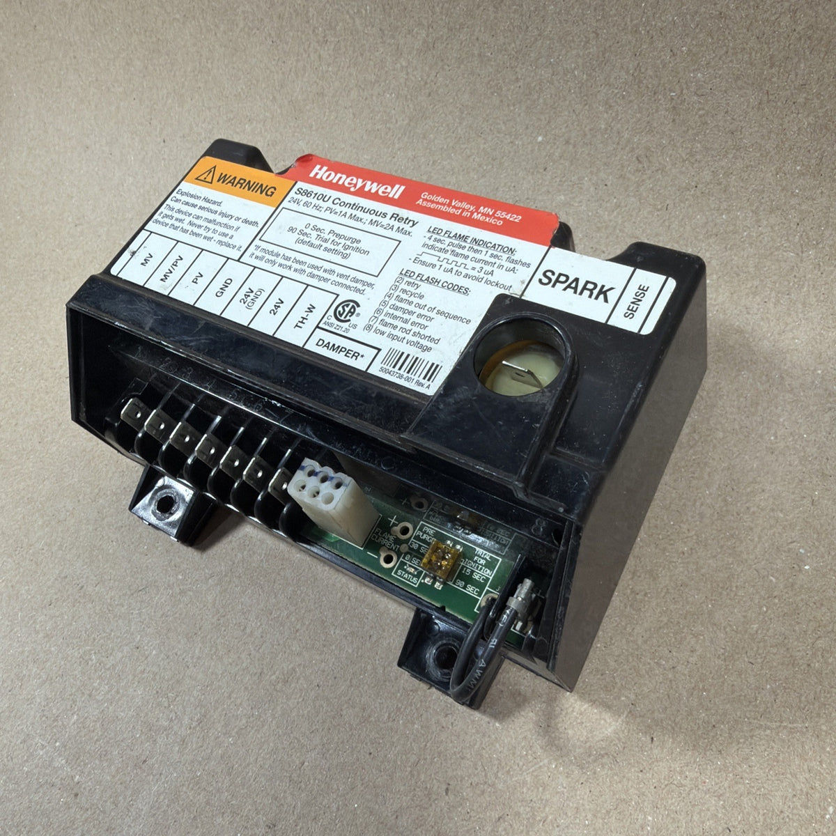 🔥 Honeywell S8610U Universal Intermittent Pilot Ignition Control S8610U3009