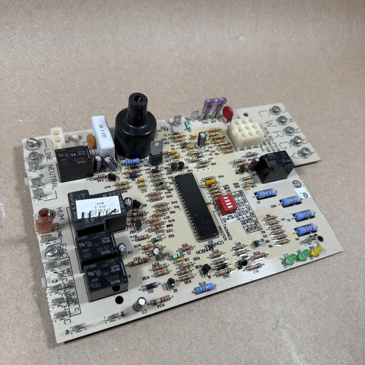 🔥🔥 Rheem 62-24136-02 Johnson Controls G961DAJ-2402 Furnace Circuit Board