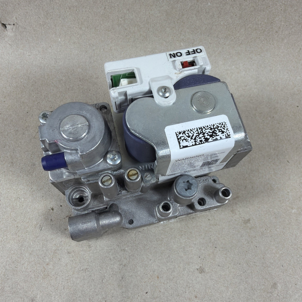 TESTED🔥  HONEYWELL VK8105R1025/VAL08715 3-STAGE GAS VALVE 166169 (#460)