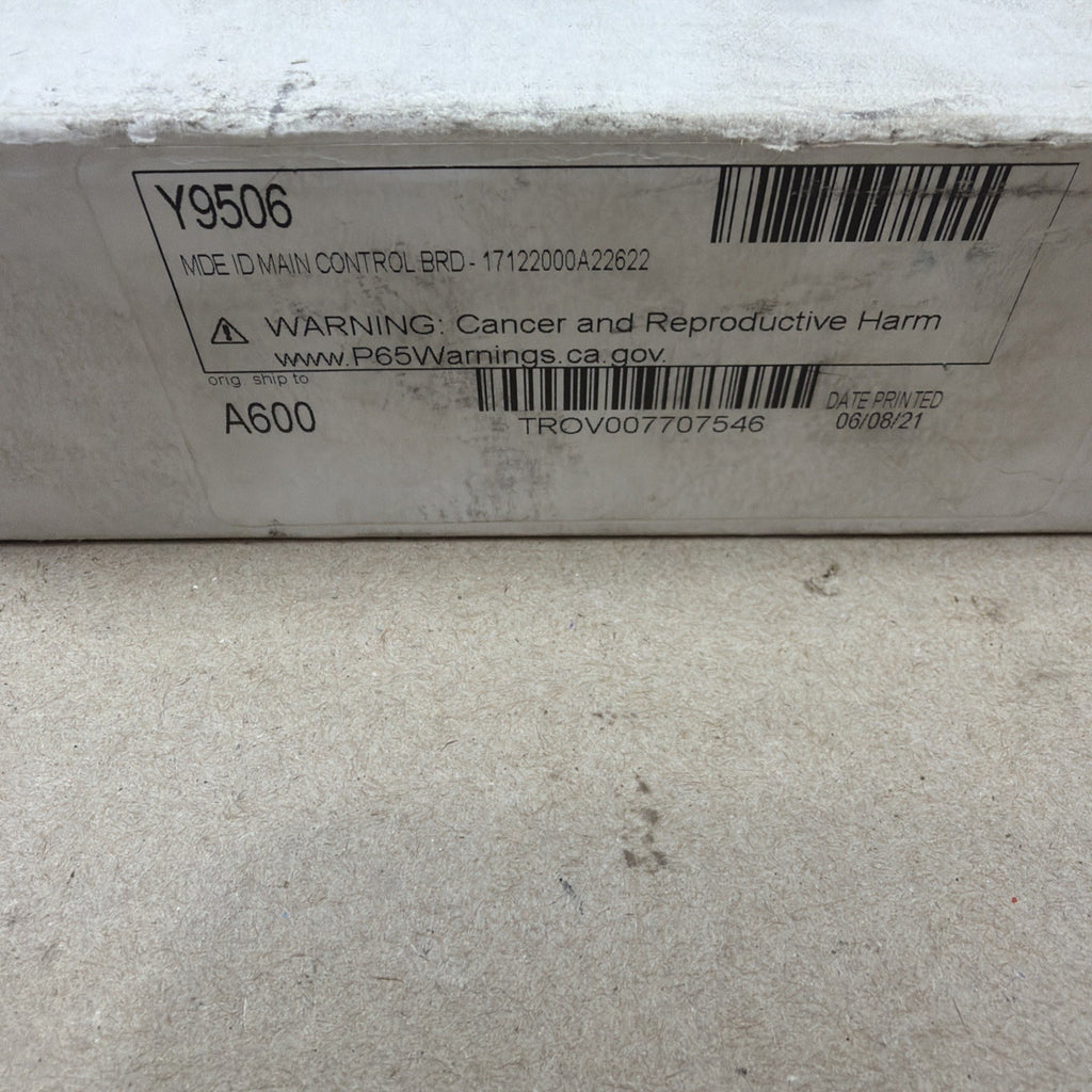 NEW🔥 Lennox 17122000A22622 Main Control Board Cat #  Y9506